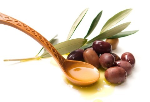 olio d`oliva, novità, proprietà, usi,DIETA,news,notizie,bellezza,cellulite,dieta mediterranea, 